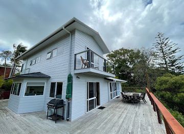 norfolk-island/ball-bay/landmark/ball-bay-house