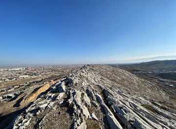 uzbekistan/jizzakh-region/landmark/ohaktosh-tog-i
