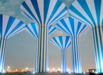 kuwait/kuwait-towers-area/landmark/water-tanks