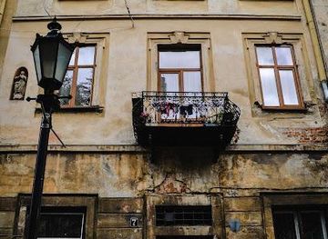 ukraine/lviv/landmark/kam-yanytsya-lukashevychiv