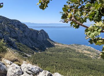 croatia/biokovo-nature-park/landmark/biokovo-topnicki-put-central-dalmatia-croatia-theme-trails