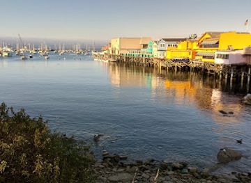 california/monterey/landmark/monterey-bay-whale-watch