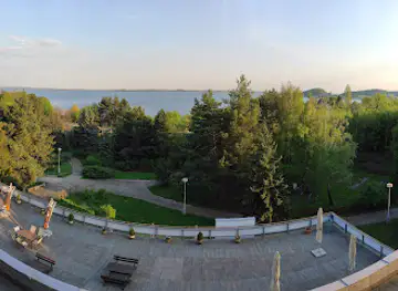 Hotel CHEMES