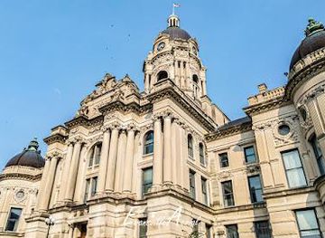 kentucky/western-coal-fields/landmark/old-vanderburgh-county-courthouse