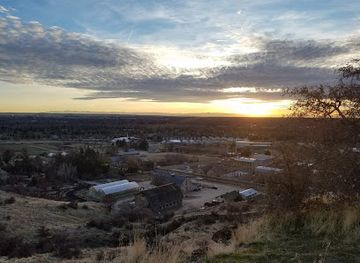 idaho/boise/east-end/landmark/old-penitentiary-table-rock-trailhead
