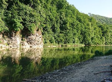 ukraine/svydovets-mountains/landmark/vorochivski-skeli