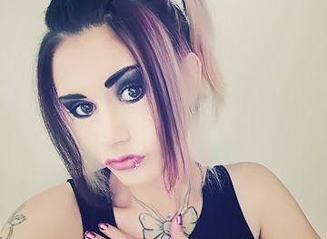 namibia/walvis-bay/landmark/demi-s-tattoo-parlour