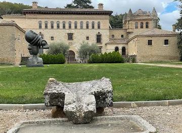 spain/pamplona/landmark/senorio-de-otazu-palacio-de-otazu