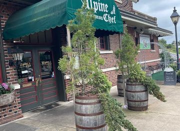 virginia/fredericksburg/landmark/the-alpine-chef