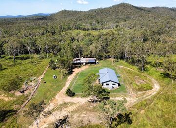 australia/atherton-tablelands/landmark/first-national-real-estate-atherton