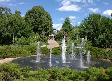 illinois/quad-cities/landmark/luthy-botanical-garden