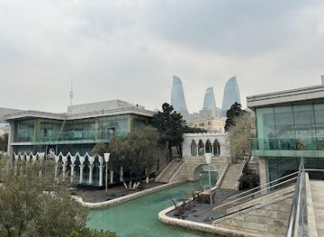 azerbaijan/baku/landmark/mini-venice
