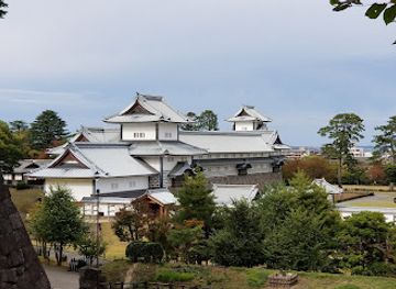 japan/kanazawa/kanazawa-castle-park/landmark/hommaru-enchi-park