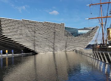 united-kingdom/dundee/landmark/discovery-point-and-rrs-discovery