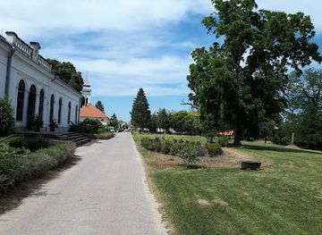 hungary/somogy/landmark/kund-kastely-somogy-termeszetvedelmi-szervezet-szekhelye