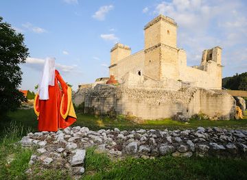 hungary/bukk/landmark/diosgyor-castle