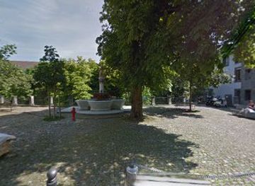 switzerland/fribourg/landmark/fontaine-notre-dame-du-rosaire