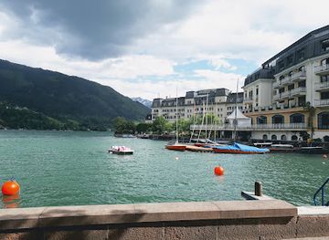 austria/zell-am-see/landmark/100-freizeit-zell-am-see-hallenbad