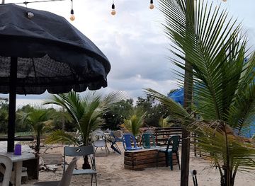 nigeria/warri/landmark/kentlois-beach-island