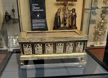 belgium/namur/landmark/musee-diocesain-tresor-de-la-cathedrale