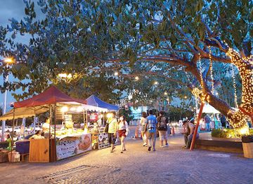 thailand/chiang-mai/nimmanhaemin/landmark/think-park-night-market