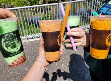 washington/kennewick/landmark/bobablastic