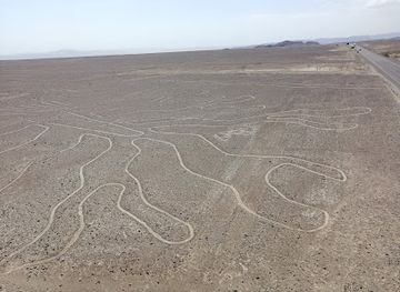 peru/nazca-lines/landmark/plaza-de-armas-de-nazca