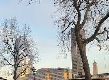 united-kingdom/london/landmark/monument-queen-victoria