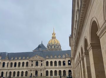 france/ile-de-france/landmark/tombeau-du-marechal-foch