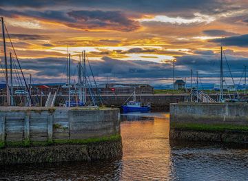 united-kingdom/nairnshire/landmark/nairn-boat-trips