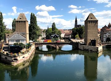 france/strasbourg/cathedral-quarter/landmark/barrage-vauban
