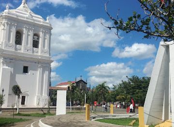 nicaragua/leonese-plains/landmark/free-walking-tour-leon-the-original