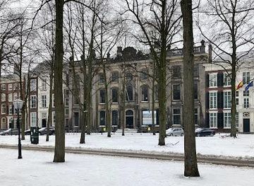 netherlands/delft/landmark/lange-voorhout-34