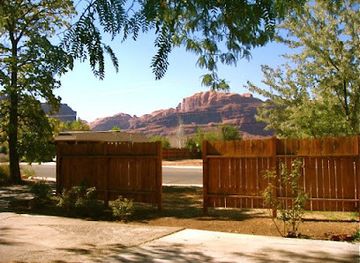 utah/moab/landmark/the-launchpad-bed-and-breakfast