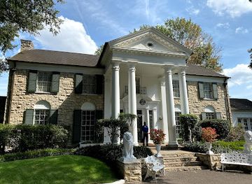 Graceland Mansion