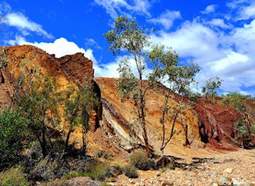 australia/south-west/landmark/ochre-pits