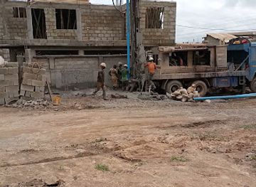 ghana/sekondi-takoradi/landmark/pipeano-bus-stop