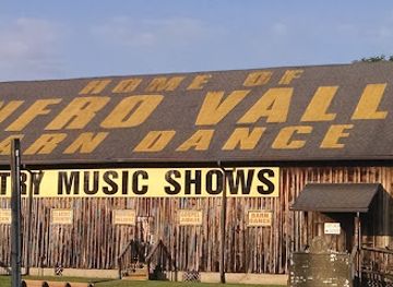 kentucky/outer-bluegrass/landmark/renfro-valley-entertainment-center