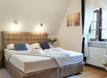 croatia/plitvice-lakes-national-park/landmark/plitvice-streaming-adults-only