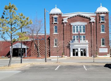 oklahoma/tulsa/cherry-street/landmark/black-wall-street