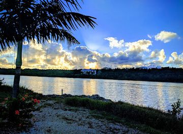 anguilla/island-harbour/landmark/meads-bay-pond