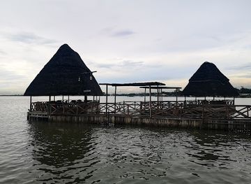 burundi/buyenzi/landmark/zion-beach