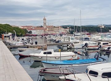 croatia/krk-island/landmark/krk-grad-povijesti-i-kulture-zidine-town-walls