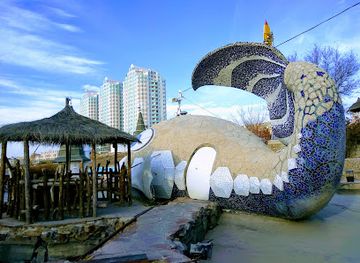 kazakhstan/aktau/landmark/park-atraktsionov