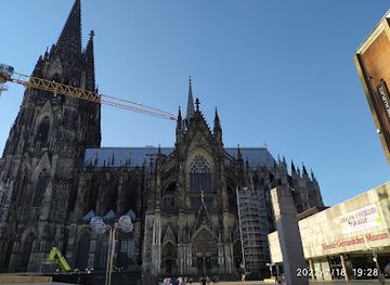 germany/cologne/landmark/guided-tours-at-the-cathedral