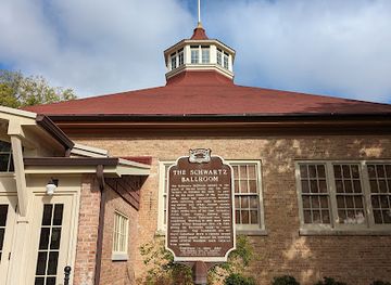 wisconsin/central-wisconsin/landmark/wisconsin-state-historical-marker-500-the-schwartz-ballroom