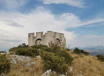 bosnia-and-herzegovina/trebinje/landmark/tvrdava-klicanj