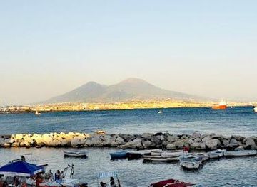 italy/positano/landmark/vesuvio