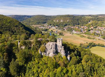 germany/franconian-switzerland/landmark/neideck-castle