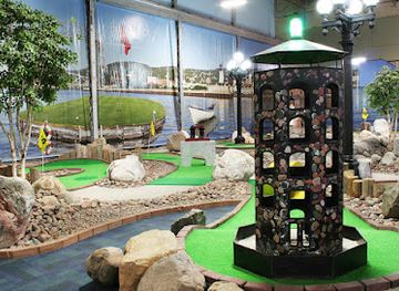 minnesota/duluth/landmark/adventure-zone-canal-park